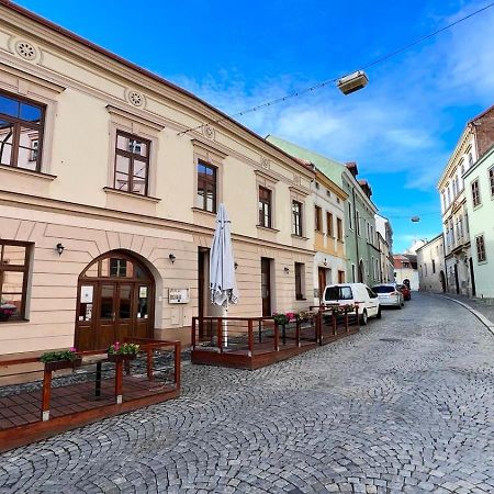 Penzion U Radnice , Byt 5 Znojmo Exteriér fotografie