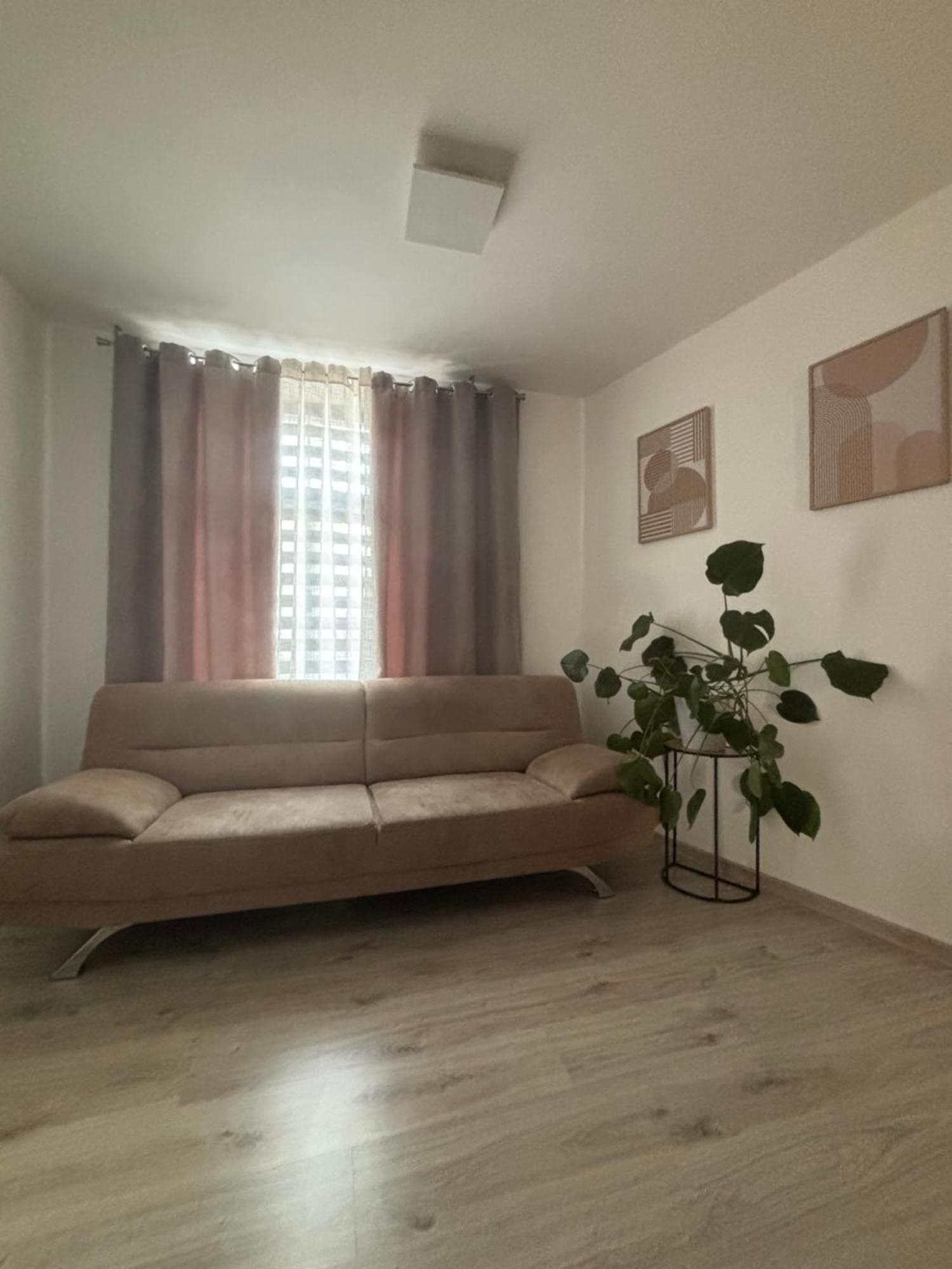 Penzion U Radnice , Byt 5 Znojmo Exteriér fotografie